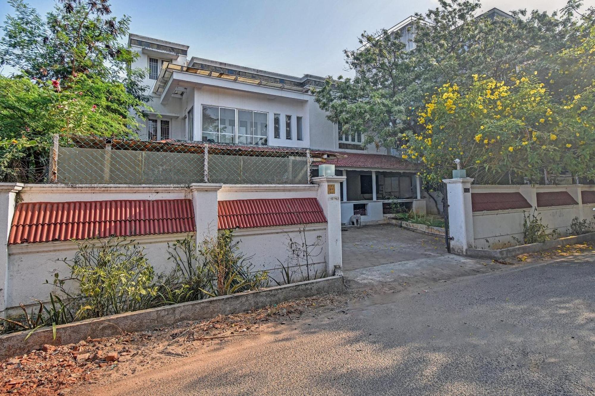 Hotel O Dakshin Villa Ecr Madrás Exterior foto